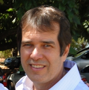 Alvaro Luis Ribeiro de Paula